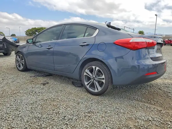 KNAFX4A89G5589934 2016 KIA FORTE - Image 2