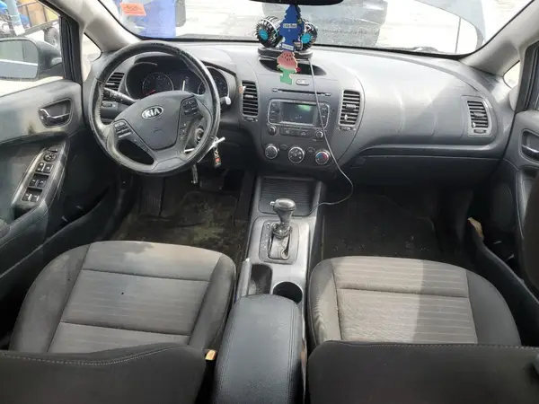 KNAFX4A8XG5444479 2016 KIA FORTE - Image 8