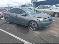 KNAFX4A8XG5450816 2016 KIA FORTE