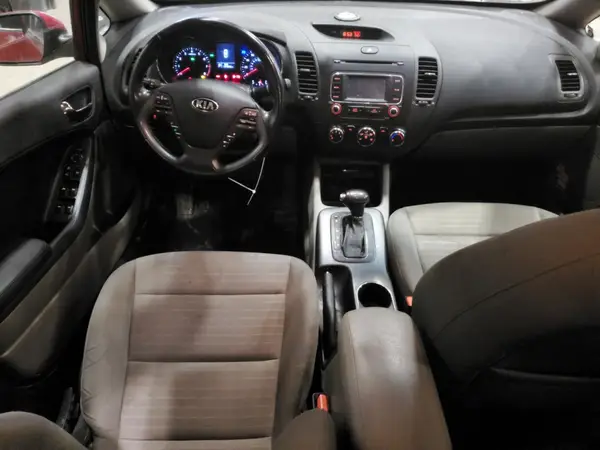 KNAFX4A8XG5455188 2016 KIA FORTE - Image 8