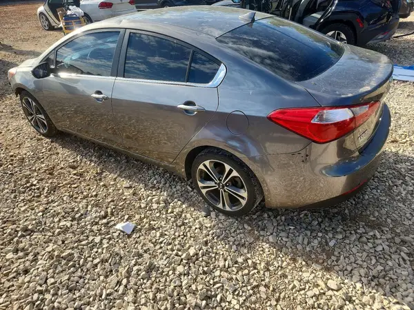 KNAFX4A8XG5474467 2016 KIA FORTE - Image 2