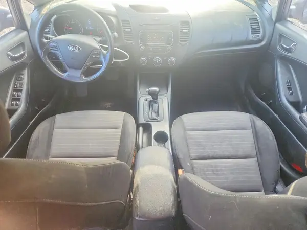 KNAFX4A8XG5474467 2016 KIA FORTE - Image 8