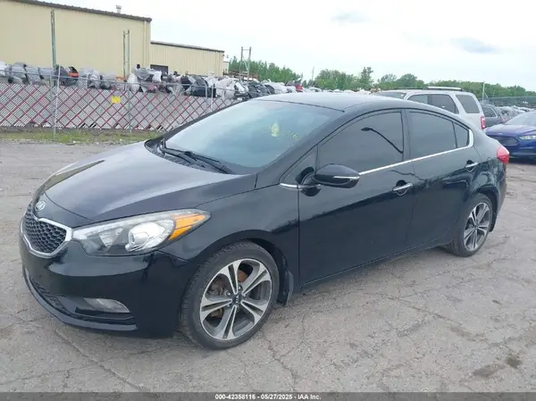 KNAFX4A8XG5506141 2016 KIA FORTE - Image 2
