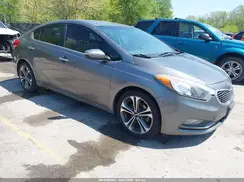 KNAFX4A8XG5522646 2016 KIA FORTE