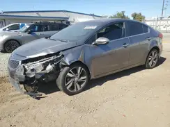 KNAFX4A8XG5554707 2016 KIA FORTE