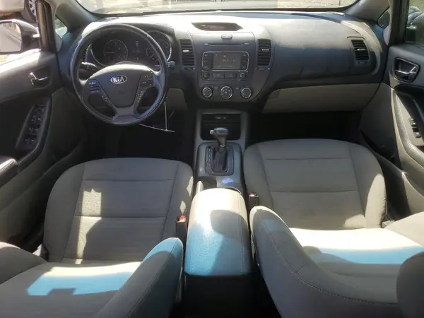KNAFX4A8XG5554707 2016 KIA FORTE - Image 8