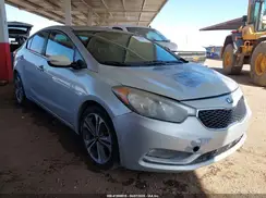KNAFX4A8XG5598156 2016 KIA FORTE