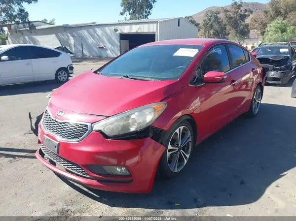 KNAFX4A8XG5613688 2016 KIA FORTE - Image 2