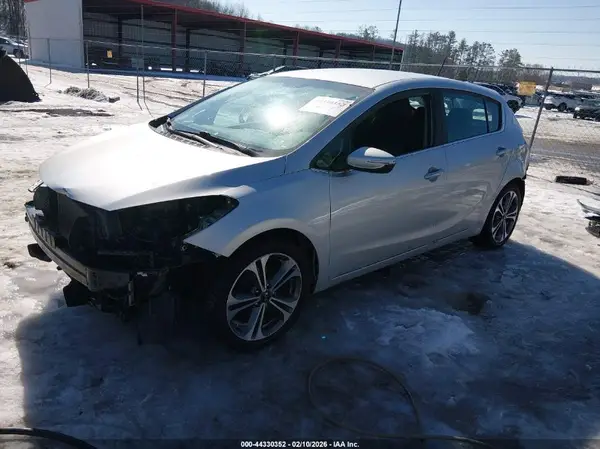KNAFX5A80G5627587 2016 KIA FORTE - Image 2