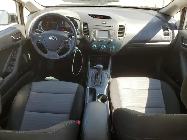 KNAFX5A80G5660377 2016 KIA FORTE - Image 8