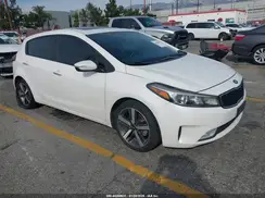 KNAFX5A80H5670733 2017 KIA FORTE