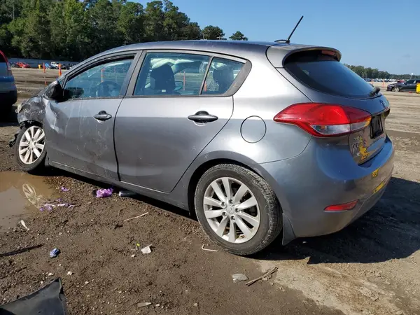 KNAFX5A81G5493981 2016 KIA FORTE - Image 2