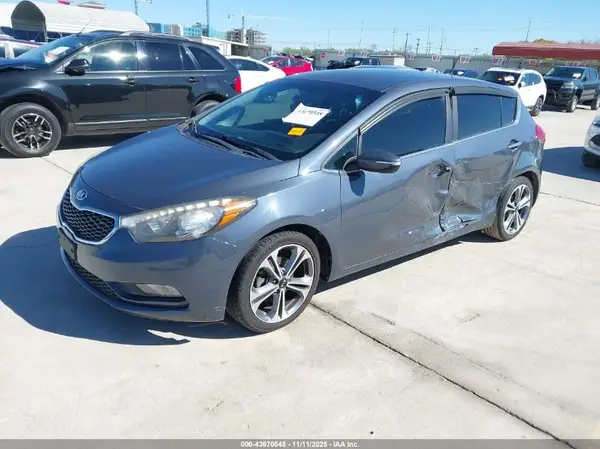 KNAFX5A81G5626478 2016 KIA FORTE - Image 2