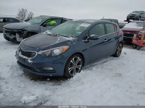 KNAFX5A81G5626495 2016 KIA FORTE - Image 2