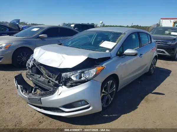 KNAFX5A81G5629252 2016 KIA FORTE - Image 2