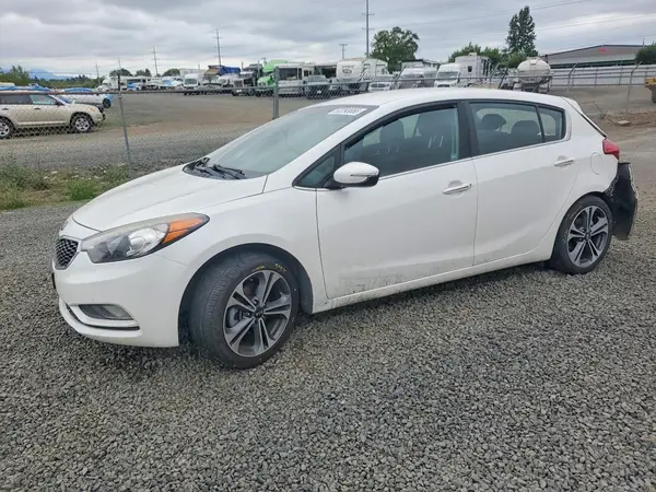 KNAFX5A81G5633107 2016 KIA FORTE - Image 1