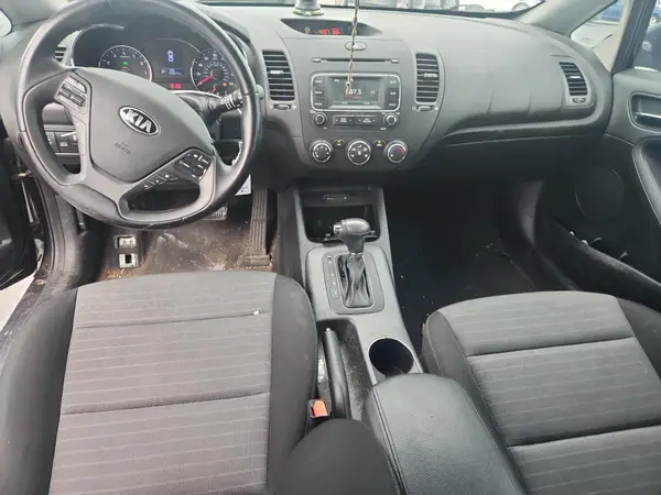 KNAFX5A82G5591580 2016 KIA FORTE - Image 8