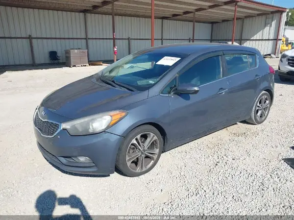 KNAFX5A82G5593104 2016 KIA FORTE - Image 2