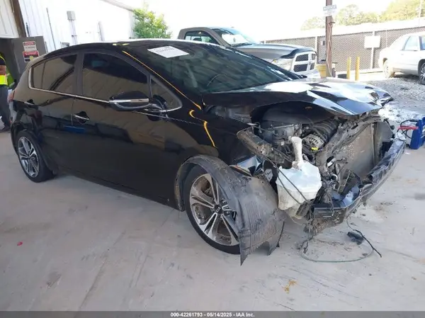 KNAFX5A83G5547555 2016 KIA FORTE - Image 1