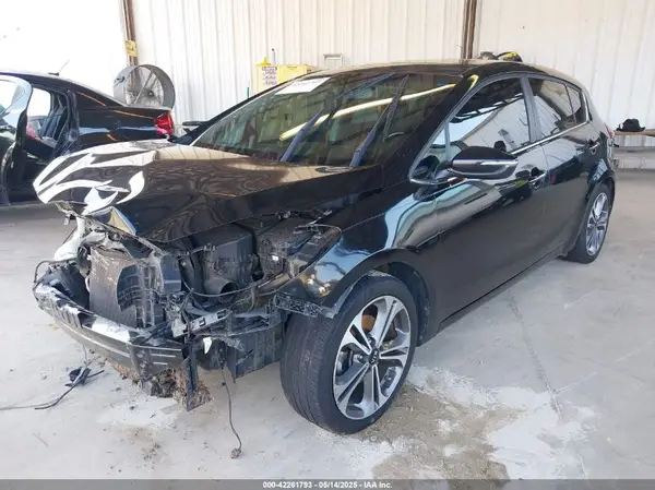 KNAFX5A83G5547555 2016 KIA FORTE - Image 2