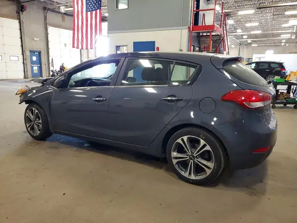 KNAFX5A83G5626479 2016 KIA FORTE - Image 2