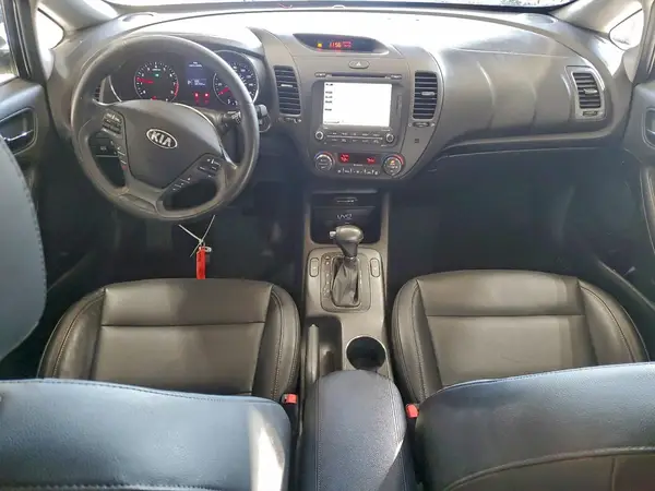KNAFX5A83G5631682 2016 KIA FORTE - Image 8