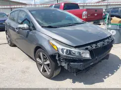 KNAFX5A83H5706835 2017 KIA FORTE