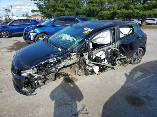 KNAFX5A83H5727765 2017 KIA FORTE - Image 1