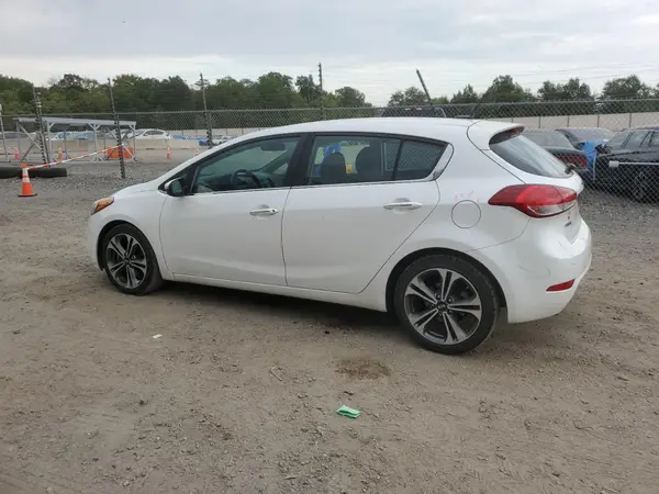 KNAFX5A84G5529324 2016 KIA FORTE - Image 2