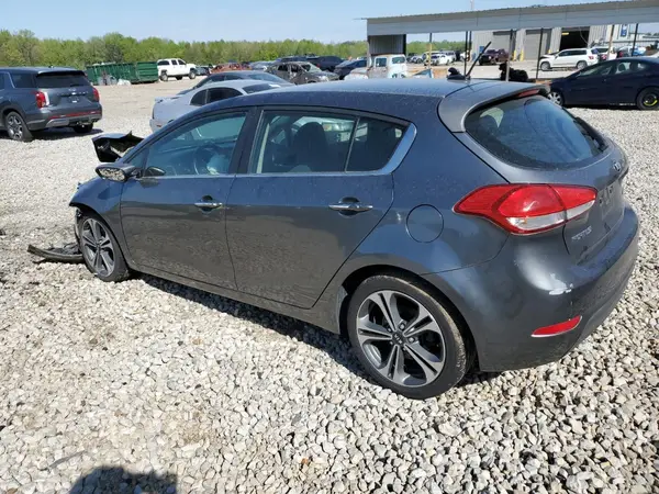 KNAFX5A84G5547693 2016 KIA FORTE - Image 1