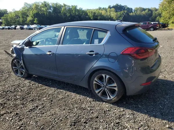 KNAFX5A84G5548469 2016 KIA FORTE - Image 2
