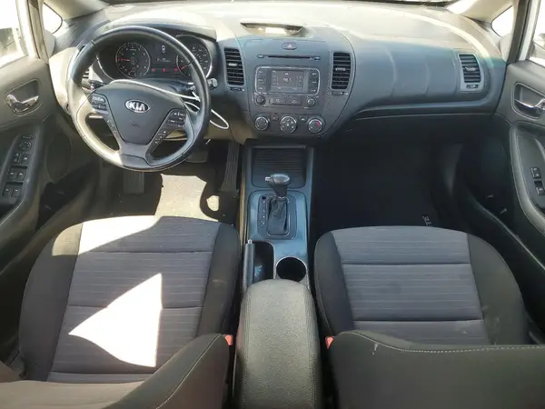 KNAFX5A84G5627298 2016 KIA FORTE - Image 8