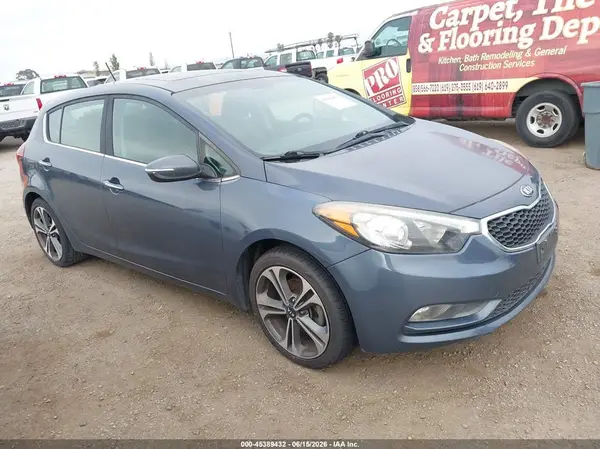 KNAFX5A84G5628757 2016 KIA FORTE - Image 1