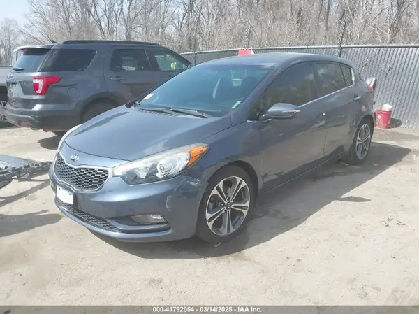 KNAFX5A84G5628872 2016 KIA FORTE - Image 2