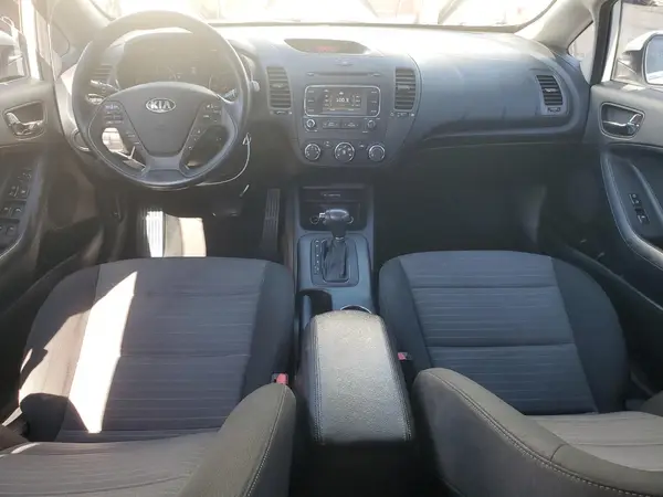 KNAFX5A84G5633098 2016 KIA FORTE - Image 8