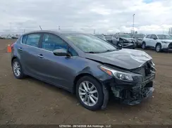 KNAFX5A84H5721845 2017 KIA FORTE