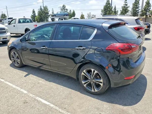 KNAFX5A85G5526822 2016 KIA FORTE - Image 2