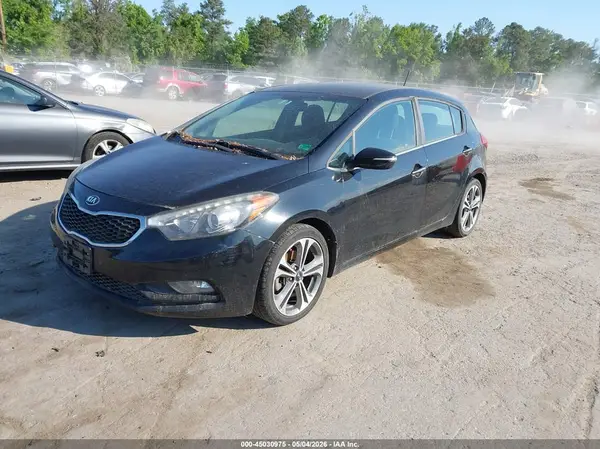 KNAFX5A85G5588656 2016 KIA FORTE - Image 2