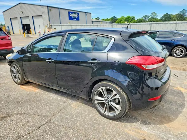 KNAFX5A85G5597082 2016 KIA FORTE - Image 2