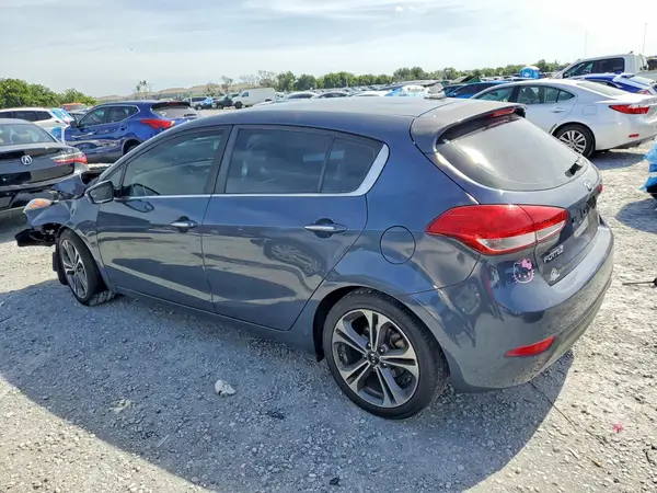 KNAFX5A85G5633661 2016 KIA FORTE - Image 2