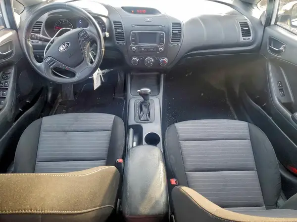 KNAFX5A86G5492390 2016 KIA FORTE - Image 8