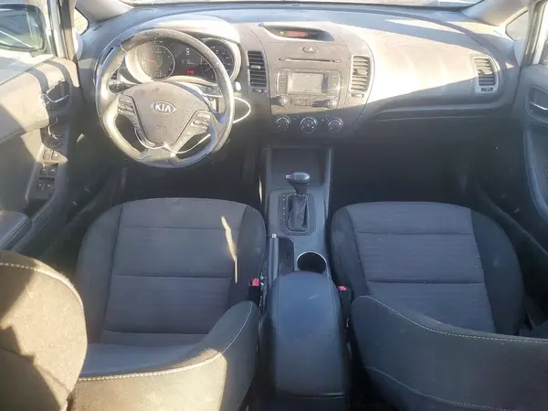KNAFX5A86G5598533 2016 KIA FORTE - Image 8