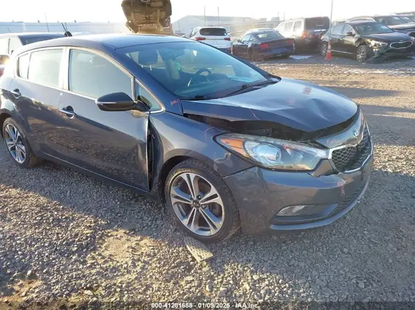 KNAFX5A86G5599844 2016 KIA FORTE - Image 1