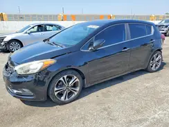 KNAFX5A87G5529477 2016 KIA FORTE