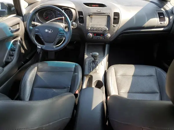 KNAFX5A87G5546117 2016 KIA FORTE - Image 8