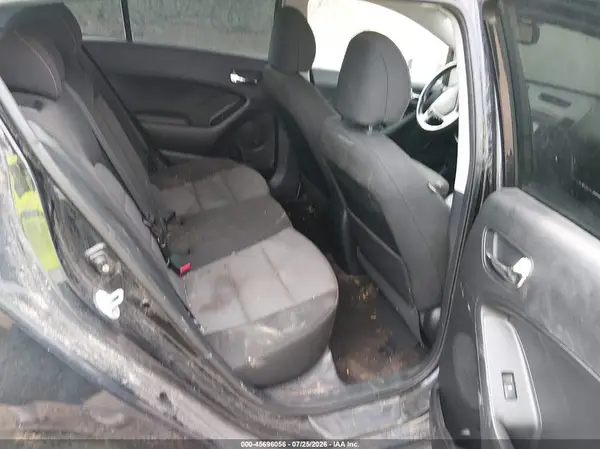 KNAFX5A87G5605229 2016 KIA FORTE - Image 8