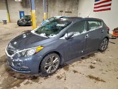 KNAFX5A87G5627098 2016 KIA FORTE