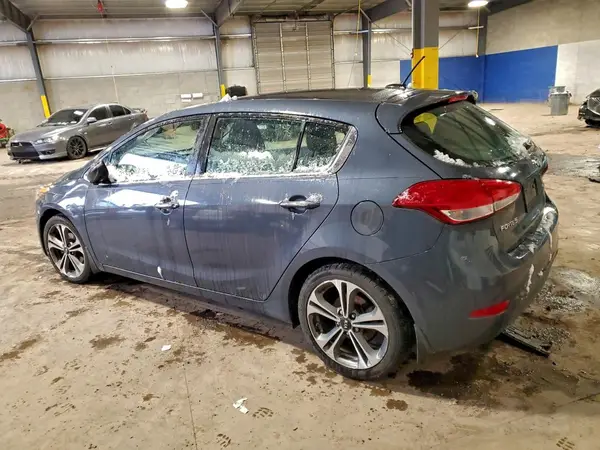 KNAFX5A87G5627098 2016 KIA FORTE - Image 2