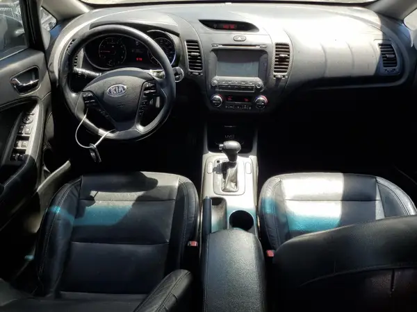 KNAFX5A87G5628719 2016 KIA FORTE - Image 8