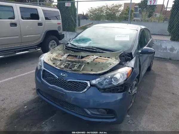 KNAFX5A87G5631104 2016 KIA FORTE - Image 2